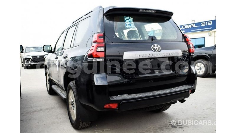 Big with watermark toyota prado conakry import dubai 4339