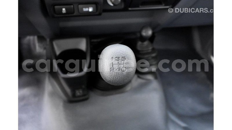 Big with watermark toyota land cruiser conakry import dubai 4340