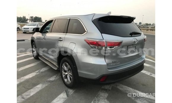 Acheter Import Voiture Toyota Highlander Autre à Import - Dubai, Conakry Acheter Import Voiture Toyota Highlander Autre à Import - Dubai, Conakry