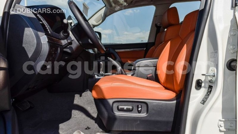Big with watermark toyota land cruiser conakry import dubai 4353