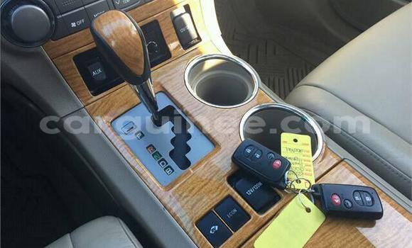 Acheter Occasion Voiture Toyota Highlander Beige à Conakry, Conakry Acheter Occasion Voiture Toyota Highlander Beige à Conakry, Conakry