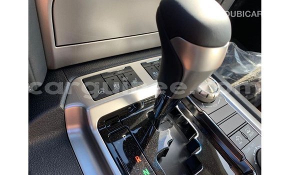 Buy Import Toyota Land Cruiser White Car in Import - Dubai in Conakry Buy Import Toyota Land Cruiser White Car in Import - Dubai in Conakry