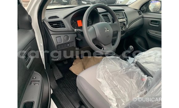Buy Import Mitsubishi L200 White Car in Import - Dubai in Conakry Buy Import Mitsubishi L200 White Car in Import - Dubai in Conakry