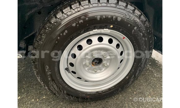 Buy Import Mitsubishi L200 White Car in Import - Dubai in Conakry Buy Import Mitsubishi L200 White Car in Import - Dubai in Conakry