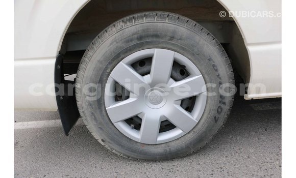 Buy Import Toyota Hiace White Car in Import - Dubai in Conakry Buy Import Toyota Hiace White Car in Import - Dubai in Conakry