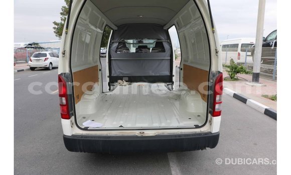 Buy Import Toyota Hiace White Car in Import - Dubai in Conakry Buy Import Toyota Hiace White Car in Import - Dubai in Conakry