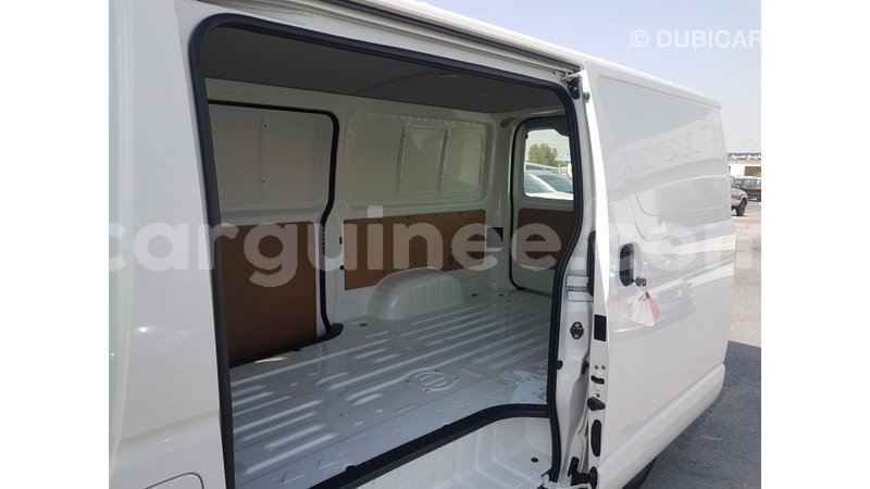 Big with watermark toyota hiace conakry import dubai 4378