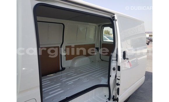 Buy Import Toyota Hiace White Car in Import - Dubai in Conakry Buy Import Toyota Hiace White Car in Import - Dubai in Conakry