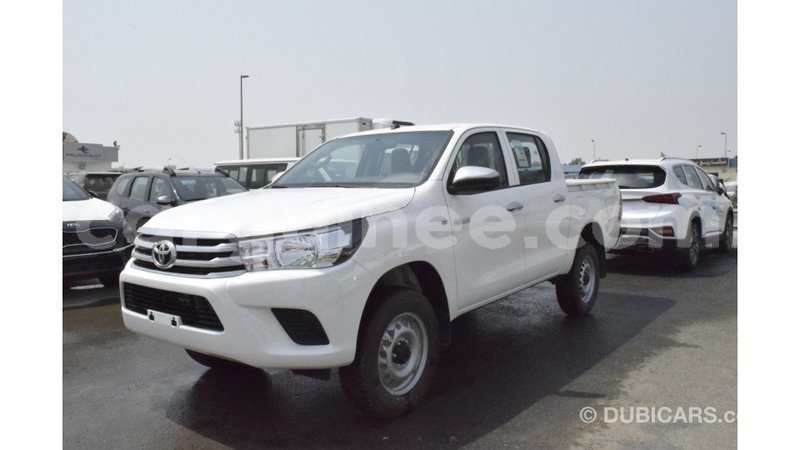 Big with watermark toyota hilux conakry import dubai 4381