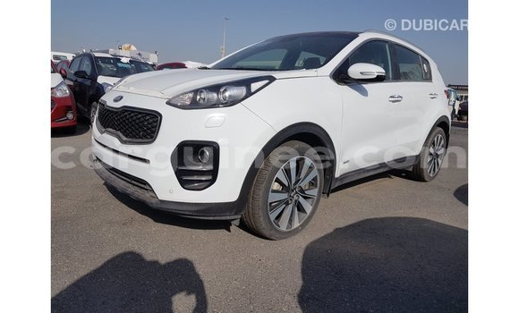 Buy Import Kia Sportage White Car in Import - Dubai in Conakry Buy Import Kia Sportage White Car in Import - Dubai in Conakry