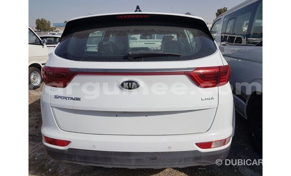 Buy Import Kia Sportage White Car in Import - Dubai in Conakry Buy Import Kia Sportage White Car in Import - Dubai in Conakry
