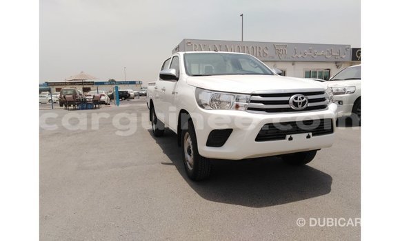 Buy Import Toyota Hilux White Car in Import - Dubai in Conakry Buy Import Toyota Hilux White Car in Import - Dubai in Conakry