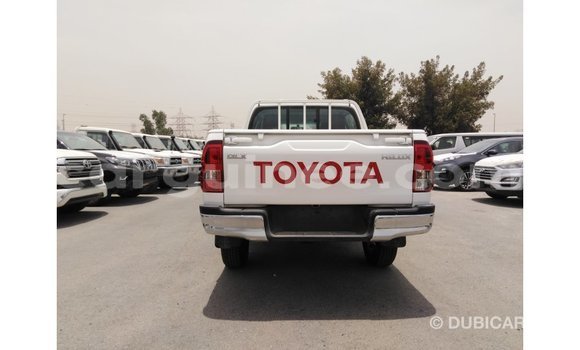 Buy Import Toyota Hilux White Car in Import - Dubai in Conakry Buy Import Toyota Hilux White Car in Import - Dubai in Conakry