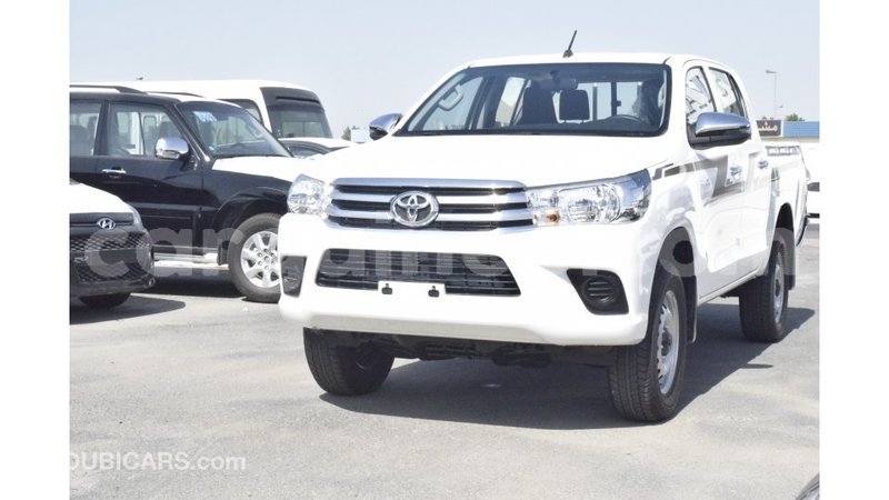 Big with watermark toyota hilux conakry import dubai 4401
