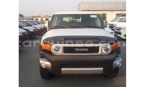 Buy Import Toyota FJ Cruiser Black Car in Import - Dubai in Conakry Buy Import Toyota FJ Cruiser Black Car in Import - Dubai in Conakry