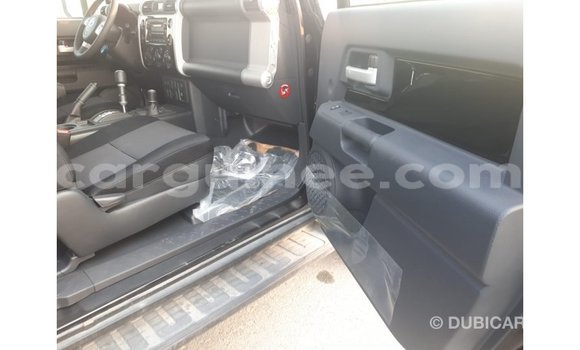 Buy Import Toyota FJ Cruiser Black Car in Import - Dubai in Conakry Buy Import Toyota FJ Cruiser Black Car in Import - Dubai in Conakry