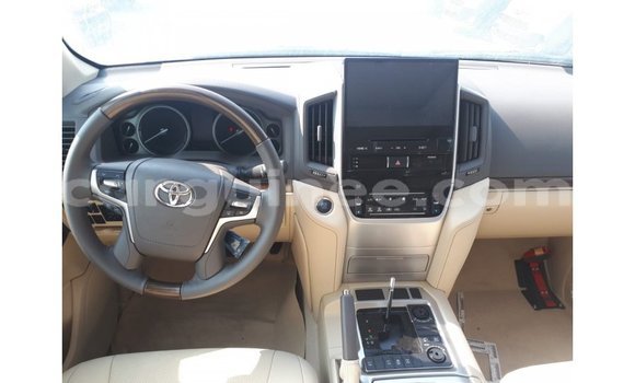 Buy Import Toyota Land Cruiser Other Car in Import - Dubai in Conakry Buy Import Toyota Land Cruiser Other Car in Import - Dubai in Conakry