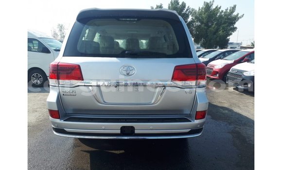 Buy Import Toyota Land Cruiser Other Car in Import - Dubai in Conakry Buy Import Toyota Land Cruiser Other Car in Import - Dubai in Conakry