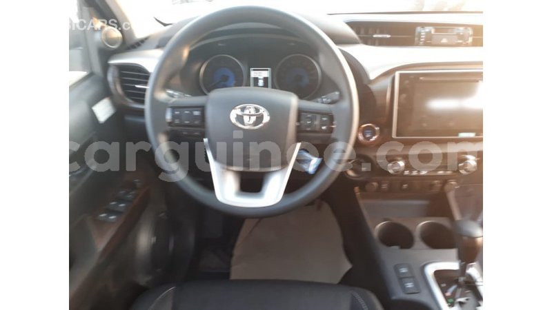 Big with watermark toyota hilux conakry import dubai 4408