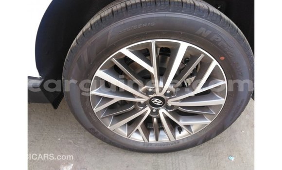 Buy Import Hyundai Tucson White Car in Import - Dubai in Conakry Buy Import Hyundai Tucson White Car in Import - Dubai in Conakry