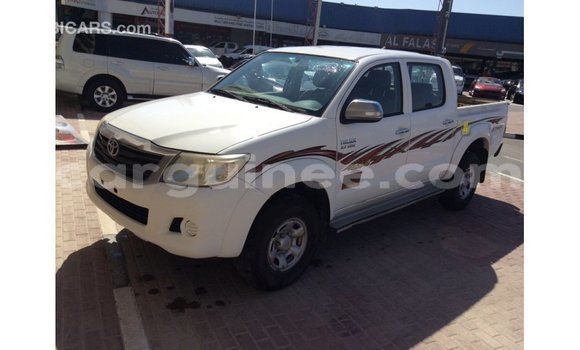 Buy Import Toyota Hilux White Car in Import - Dubai in Conakry Buy Import Toyota Hilux White Car in Import - Dubai in Conakry
