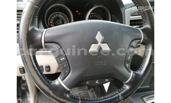 Buy Import Mitsubishi Pajero Black Car in Import - Dubai in Conakry Buy Import Mitsubishi Pajero Black Car in Import - Dubai in Conakry
