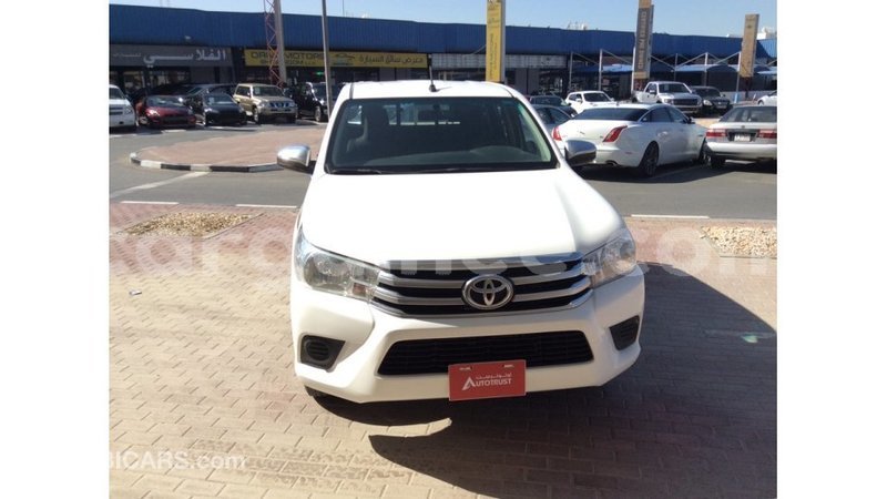 Big with watermark toyota hilux conakry import dubai 4429
