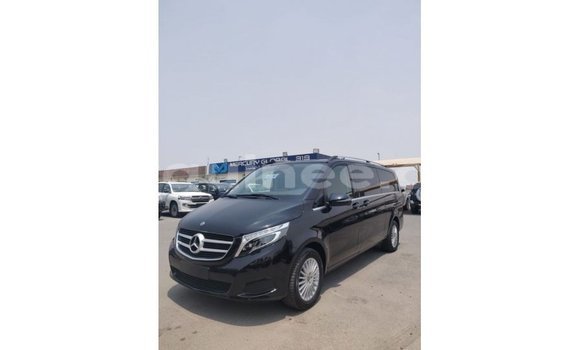 Medium with watermark mercedes benz 250 conakry import dubai 4436