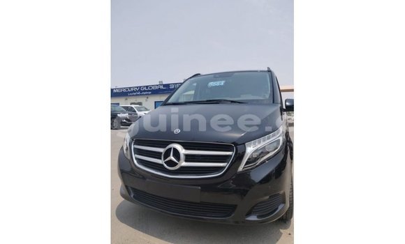 Acheter Import Voiture Mercedes-Benz 250 Noir à Import - Dubai, Conakry Acheter Import Voiture Mercedes-Benz 250 Noir à Import - Dubai, Conakry