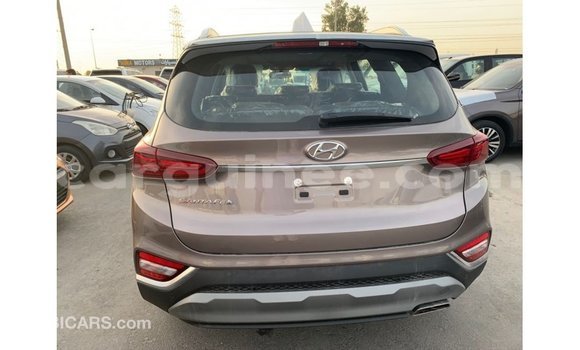 Buy Import Hyundai Santa Fe Brown Car in Import - Dubai in Conakry Buy Import Hyundai Santa Fe Brown Car in Import - Dubai in Conakry