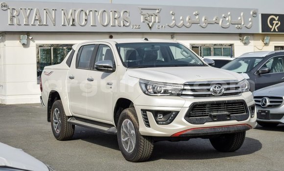 Buy Import Toyota Hilux White Car in Import - Dubai in Conakry Buy Import Toyota Hilux White Car in Import - Dubai in Conakry
