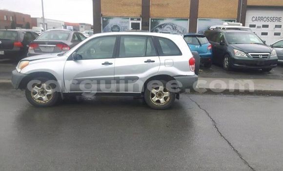 Acheter Occasion Voiture Toyota RAV4 Gris à Conakry, Conakry Acheter Occasion Voiture Toyota RAV4 Gris à Conakry, Conakry
