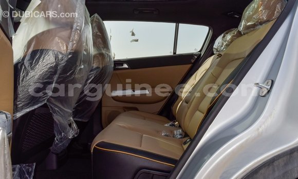 Buy Import Kia Sportage Other Car in Import - Dubai in Conakry Buy Import Kia Sportage Other Car in Import - Dubai in Conakry