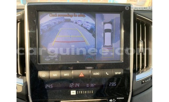 Acheter Import Voiture Toyota Land Cruiser Noir à Import - Dubai, Conakry Acheter Import Voiture Toyota Land Cruiser Noir à Import - Dubai, Conakry