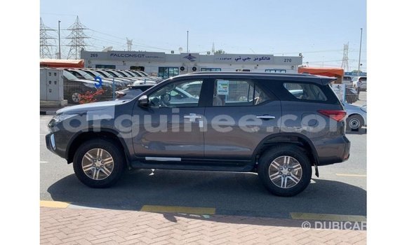 Acheter Import Voiture Toyota Fortuner Autre à Import - Dubai, Conakry Acheter Import Voiture Toyota Fortuner Autre à Import - Dubai, Conakry