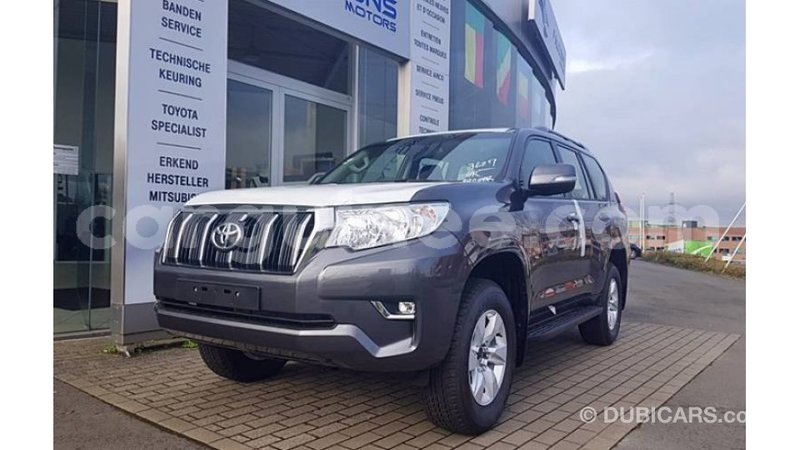 Big with watermark toyota prado conakry import dubai 4458