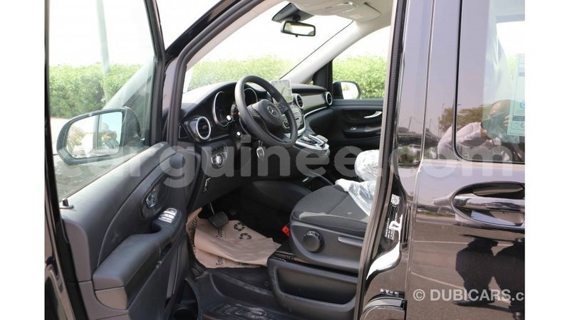 Big with watermark mercedes benz 250 conakry import dubai 4459