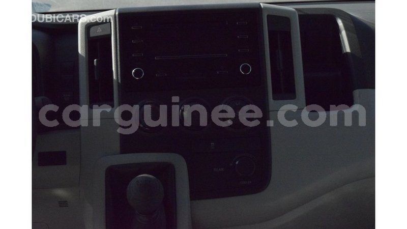 Big with watermark toyota hiace conakry import dubai 4464