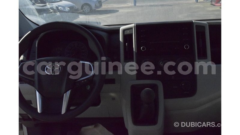 Big with watermark toyota hiace conakry import dubai 4464