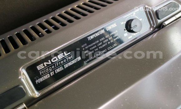 Acheter Import Voiture Toyota Coaster Blanc à Import - Dubai, Conakry Acheter Import Voiture Toyota Coaster Blanc à Import - Dubai, Conakry