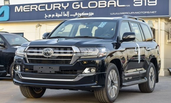 Acheter Import Voiture Toyota Land Cruiser Noir à Import - Dubai, Conakry Acheter Import Voiture Toyota Land Cruiser Noir à Import - Dubai, Conakry