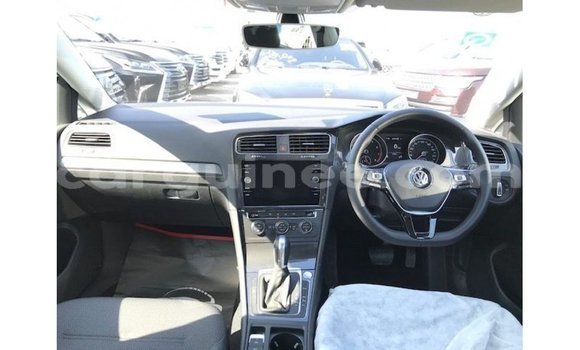 Buy Import Volkswagen Golf White Car in Import - Dubai in Conakry Buy Import Volkswagen Golf White Car in Import - Dubai in Conakry