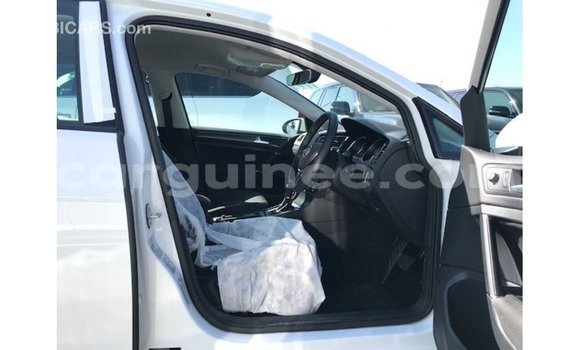 Buy Import Volkswagen Golf White Car in Import - Dubai in Conakry Buy Import Volkswagen Golf White Car in Import - Dubai in Conakry