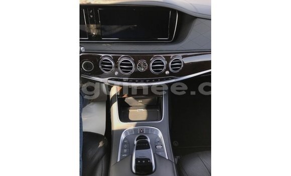 Buy Import Mercedes-Benz 190 Black Car in Import - Dubai in Conakry Buy Import Mercedes-Benz 190 Black Car in Import - Dubai in Conakry