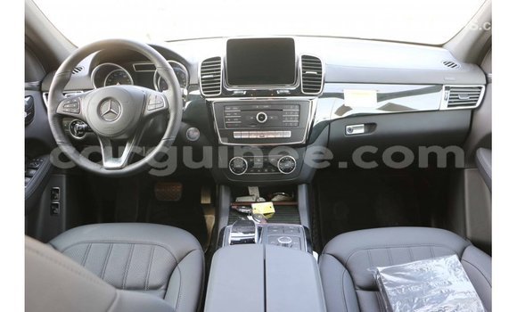 Buy Import Mercedes-Benz 190 Black Car in Import - Dubai in Conakry Buy Import Mercedes-Benz 190 Black Car in Import - Dubai in Conakry