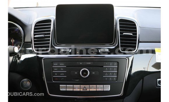 Buy Import Mercedes-Benz 190 Black Car in Import - Dubai in Conakry Buy Import Mercedes-Benz 190 Black Car in Import - Dubai in Conakry