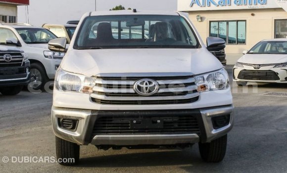 Buy Import Toyota Hilux White Car in Import - Dubai in Conakry Buy Import Toyota Hilux White Car in Import - Dubai in Conakry