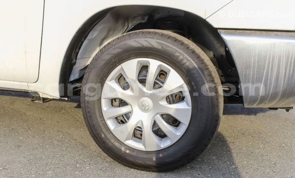 Buy Import Toyota Hilux White Car in Import - Dubai in Conakry Buy Import Toyota Hilux White Car in Import - Dubai in Conakry