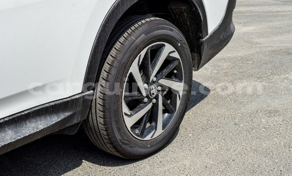 Buy Import Toyota Rush White Car in Import - Dubai in Conakry Buy Import Toyota Rush White Car in Import - Dubai in Conakry