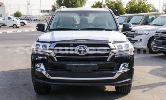 Buy Import Toyota Land Cruiser Black Car in Import - Dubai in Conakry Buy Import Toyota Land Cruiser Black Car in Import - Dubai in Conakry